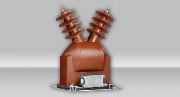 Outdoor Voltage Transformer (VT / PT)